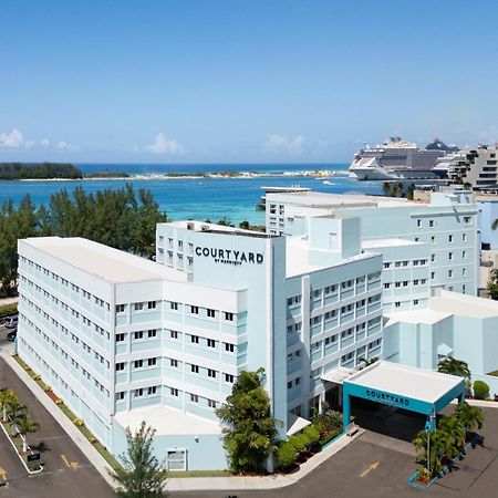 Courtyard By Marriott Nassau Downtown/Junkanoo Beach Exteriér fotografie