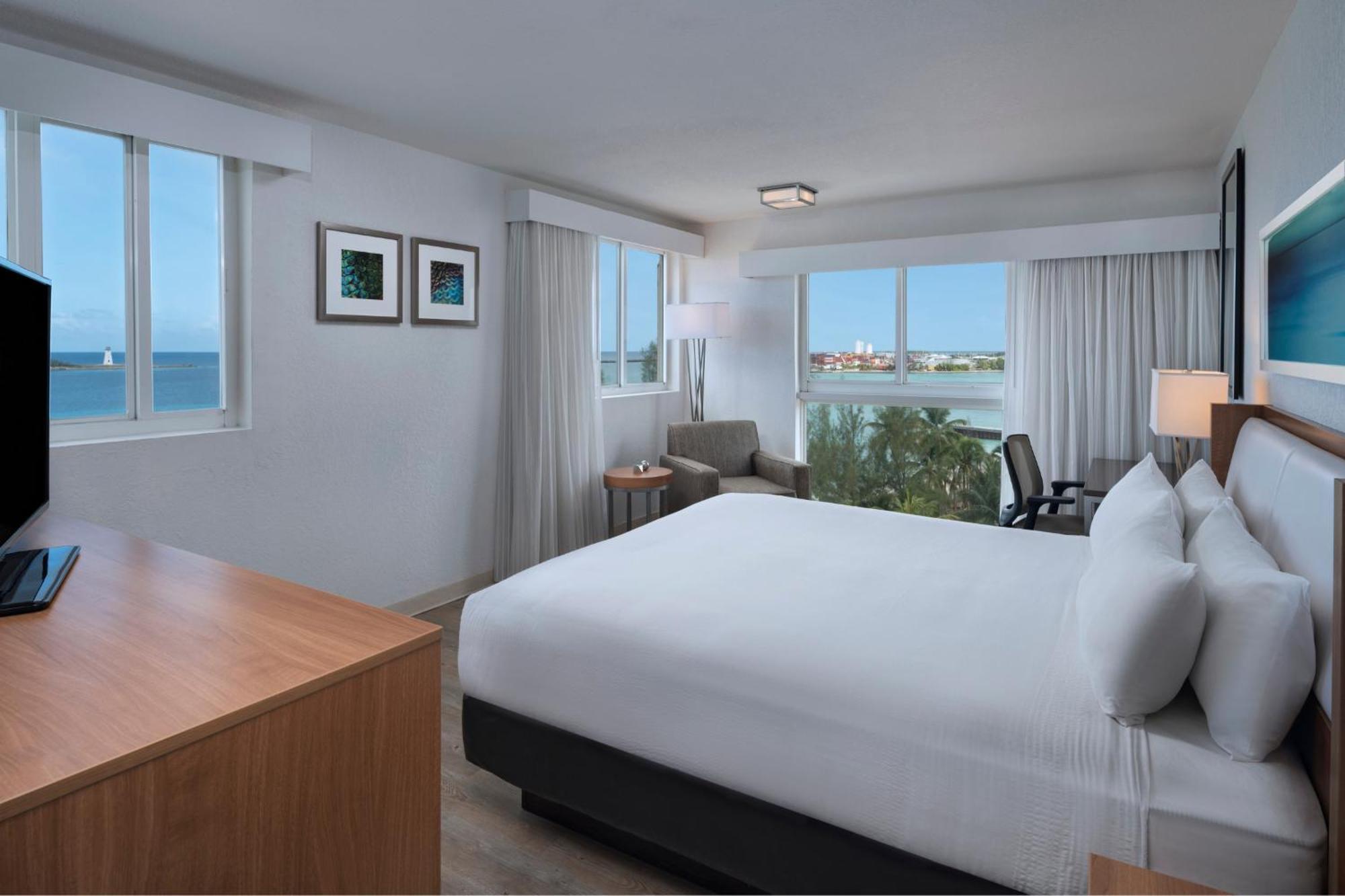 Courtyard By Marriott Nassau Downtown/Junkanoo Beach Exteriér fotografie